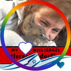 Meet your Posher, Adyna